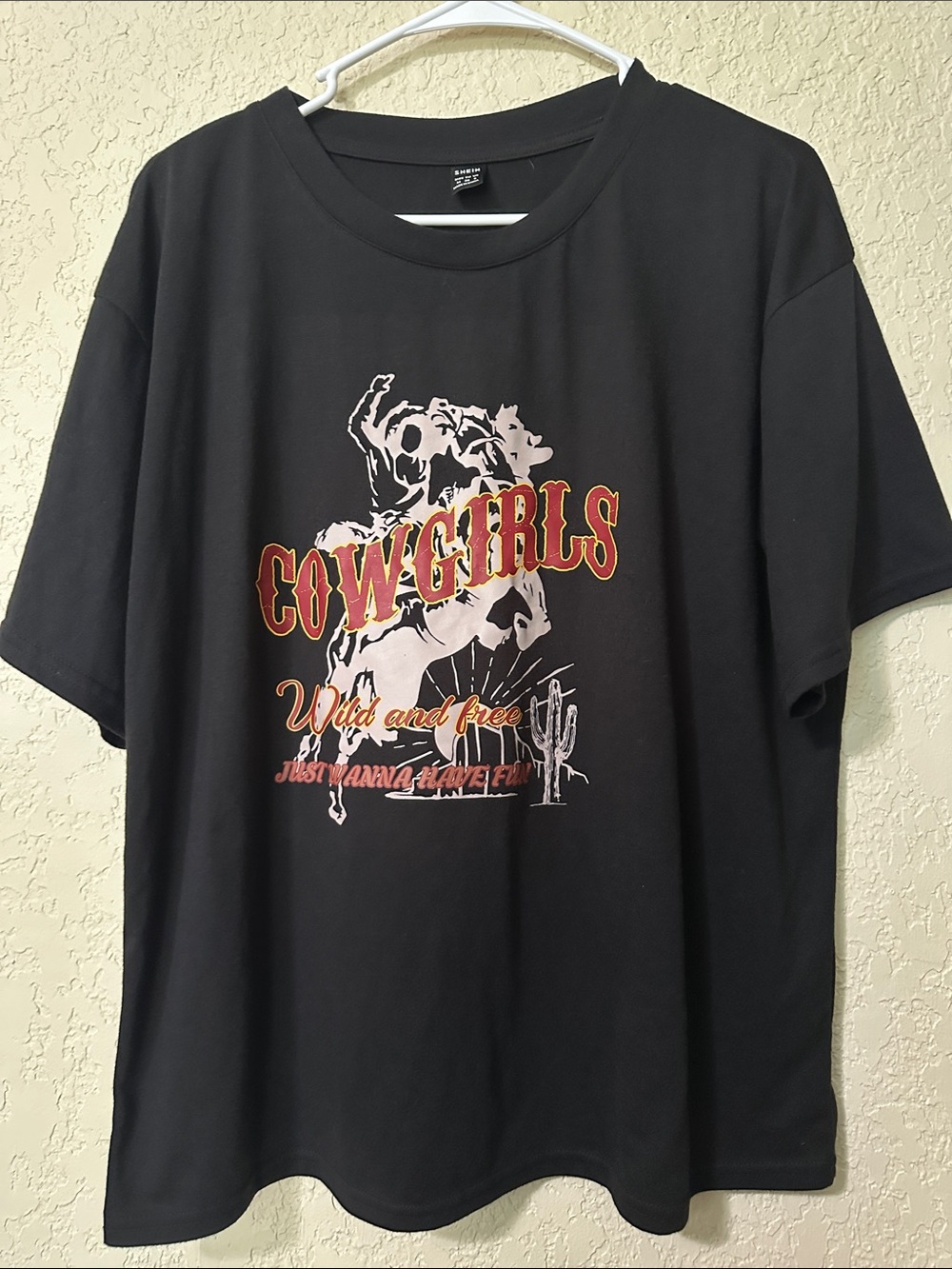 SHEIN Black Crewneck Tee with White Logo Tag M